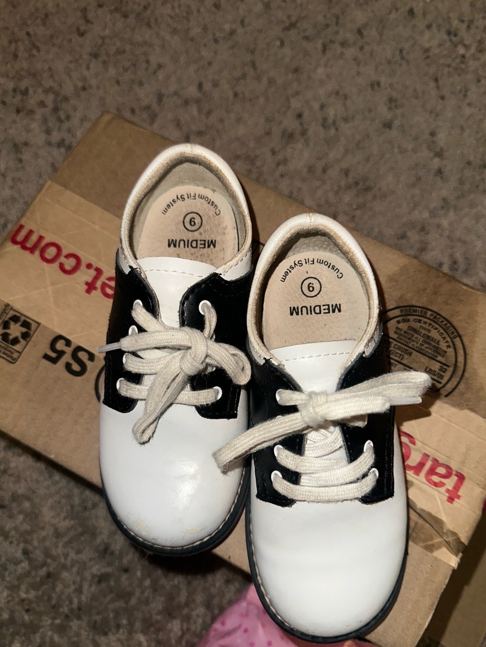 Toddler Footmates saddle shoes